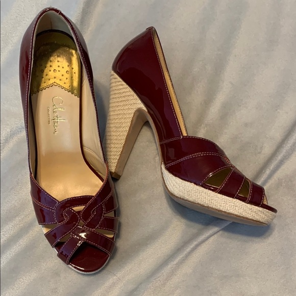 Cole Haan Red Patent Leather Peep Toe burlap fabric heel criss cross Nike 9.5 - Picture 1 of 6